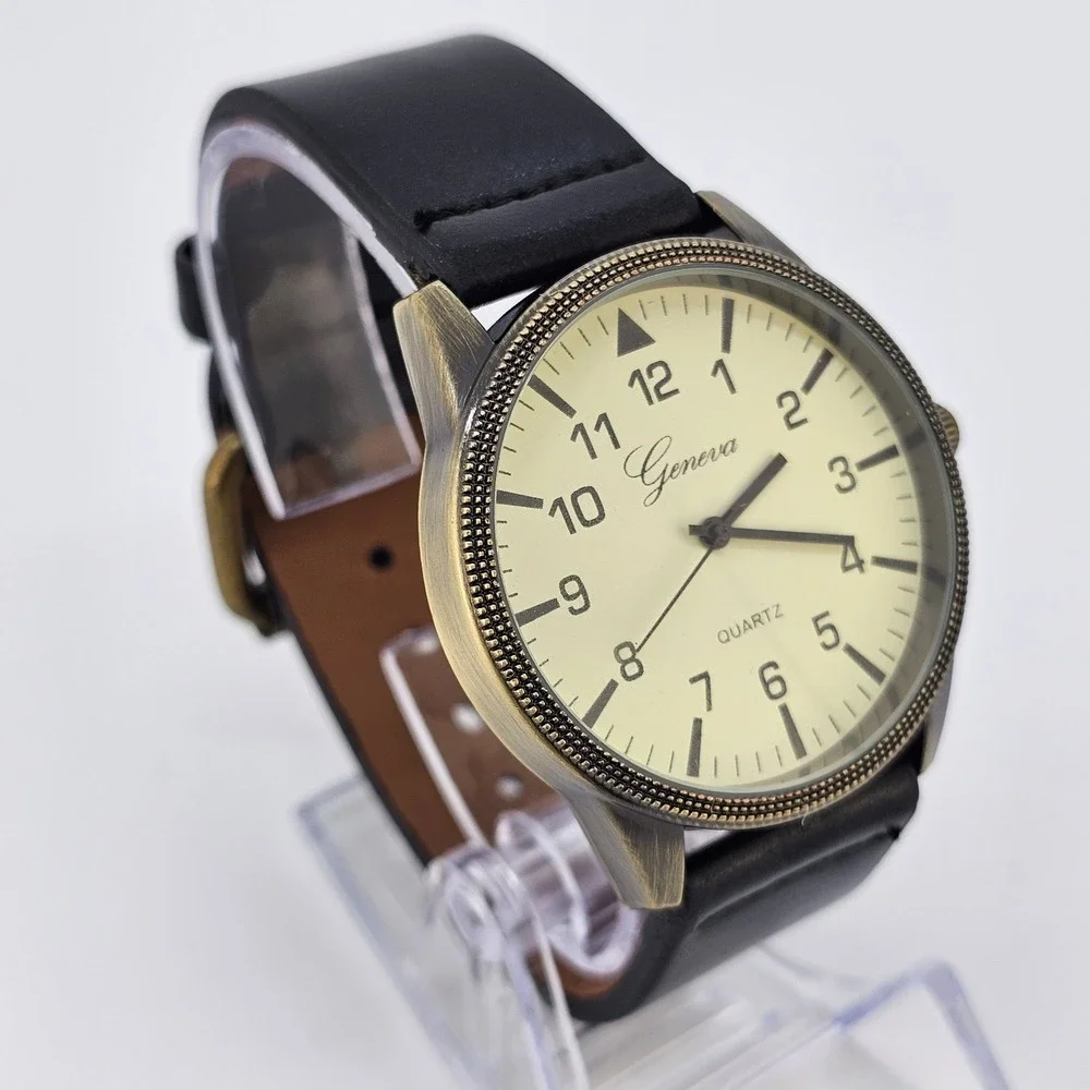 Men's Analog Watch 42MM Cream Dial Black Faux Leather Bands New Battery